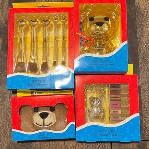 MOSCHINO SEPHORA COLLECTION SET